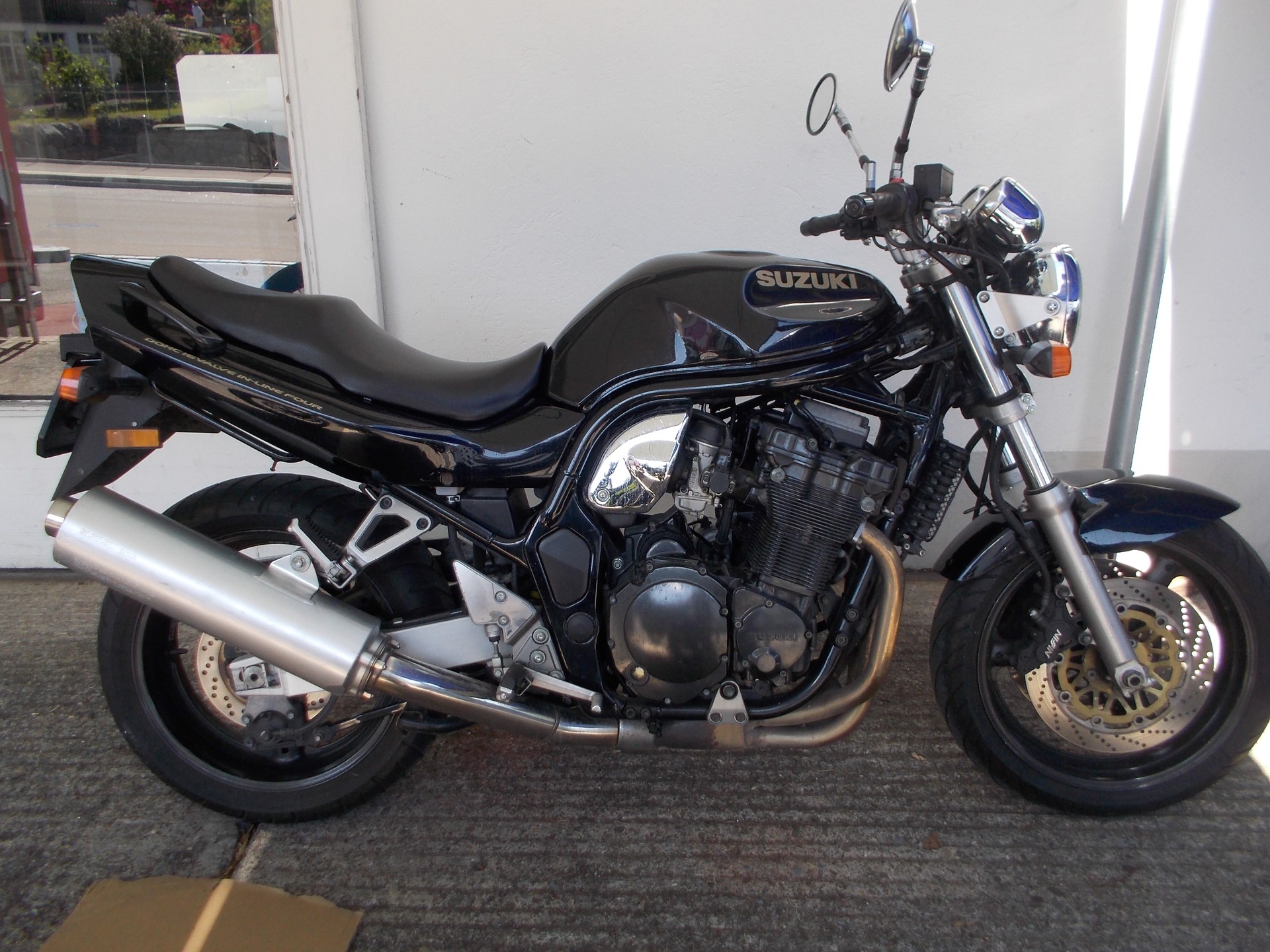 SUZUKI GSF 1200 S Bandit-image-0