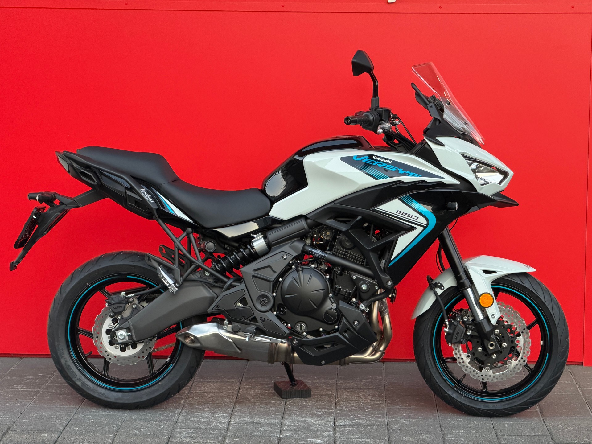 KAWASAKI Versys 650 (35kW)-image-0