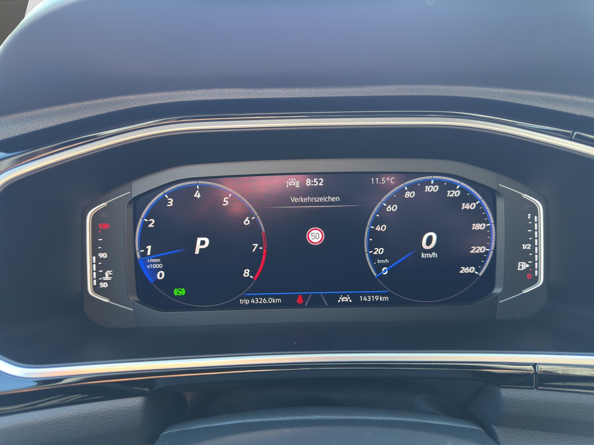 VW T-Roc 1.5 TSI EVO R-Line DSG-image-10