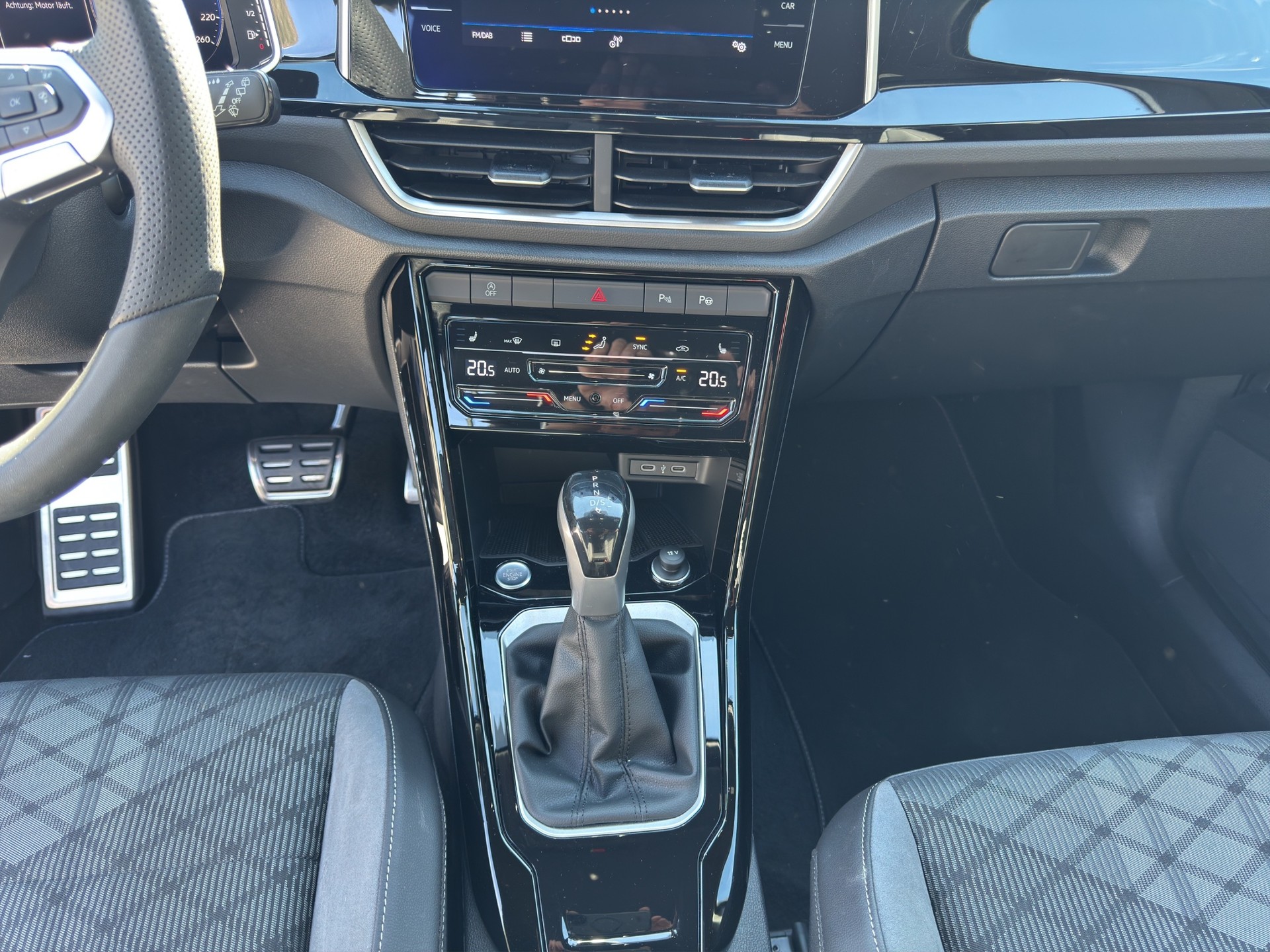 VW T-Roc 1.5 TSI EVO R-Line DSG-image-14
