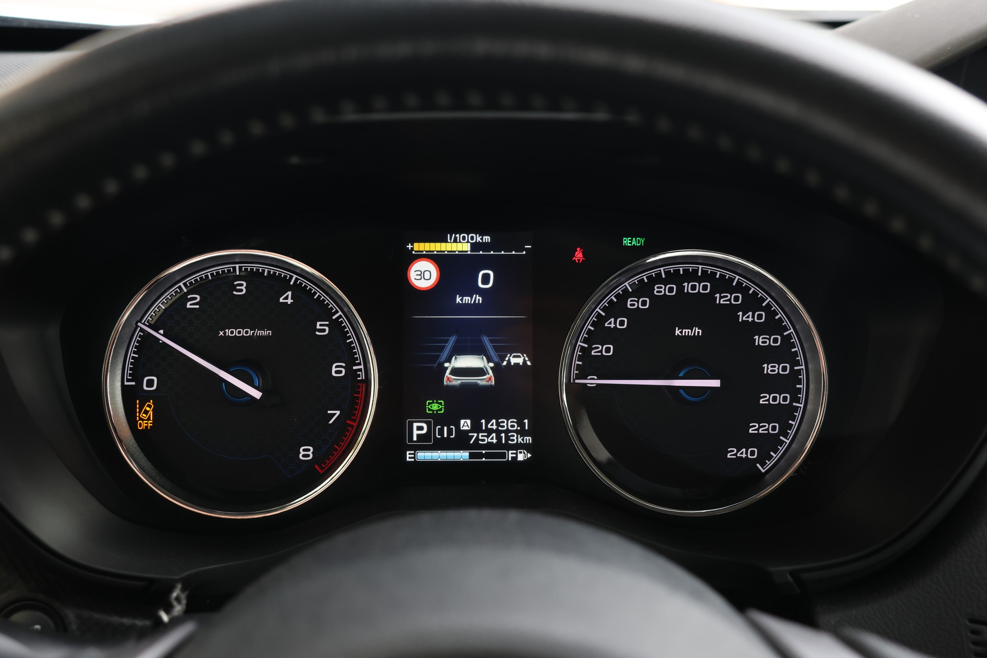 SUBARU Forester 2.0i e-Boxer Swiss Plus Lineartronic-image-14