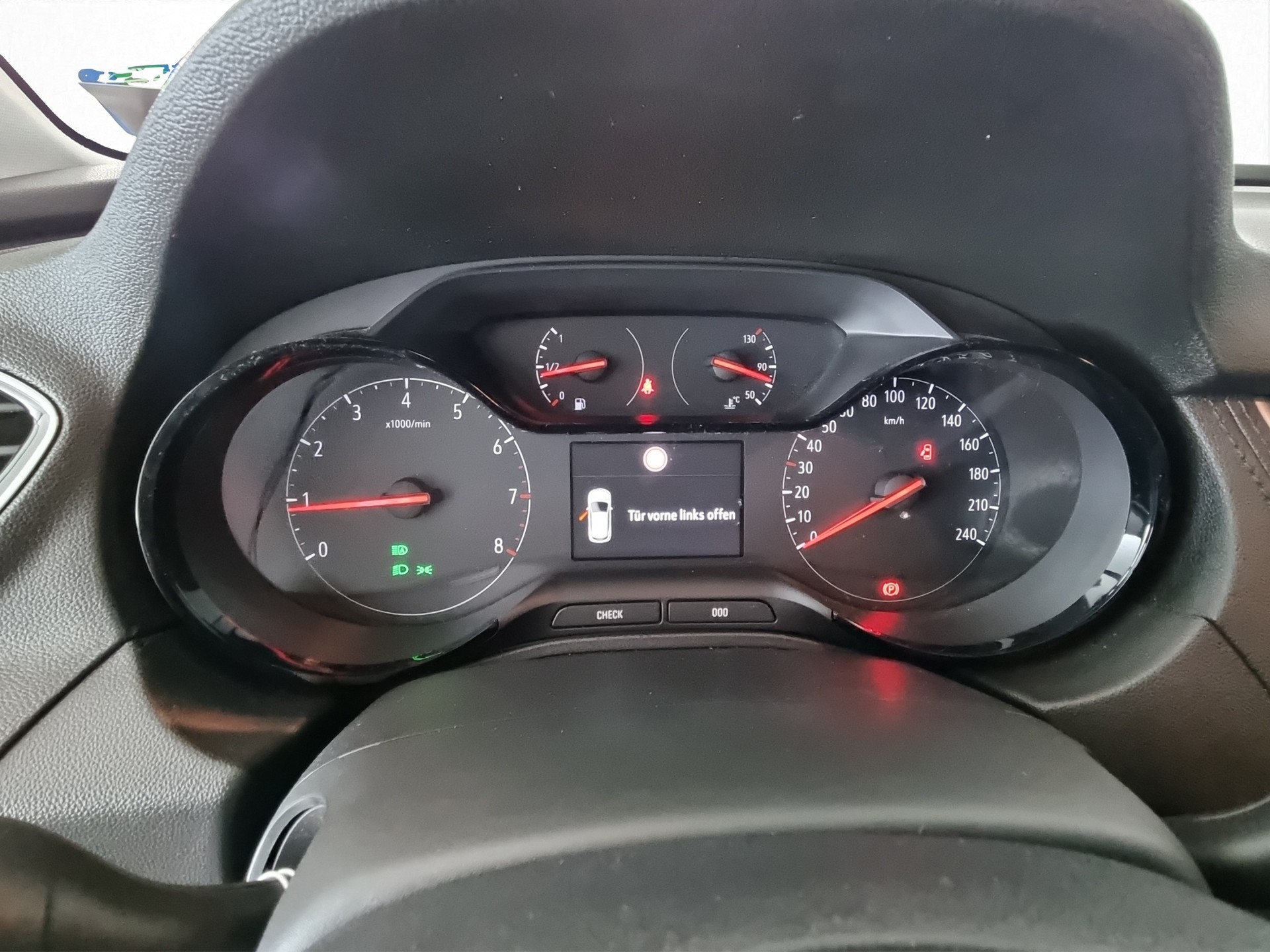 OPEL Grandland X 1.2i TP Enjoy-image-10