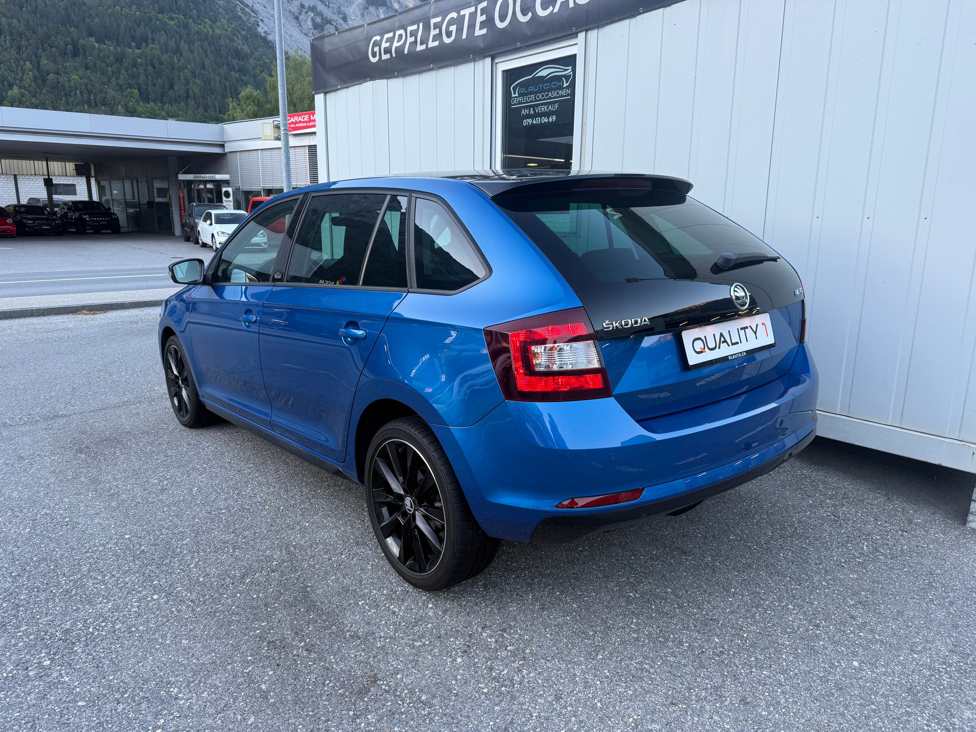 SKODA Rapid Spaceback 1.2 TSI Monte Carlo *PANORAMADACH*DAB*NAVI*BLUETOOTH*MFK FRISCH*-image-6