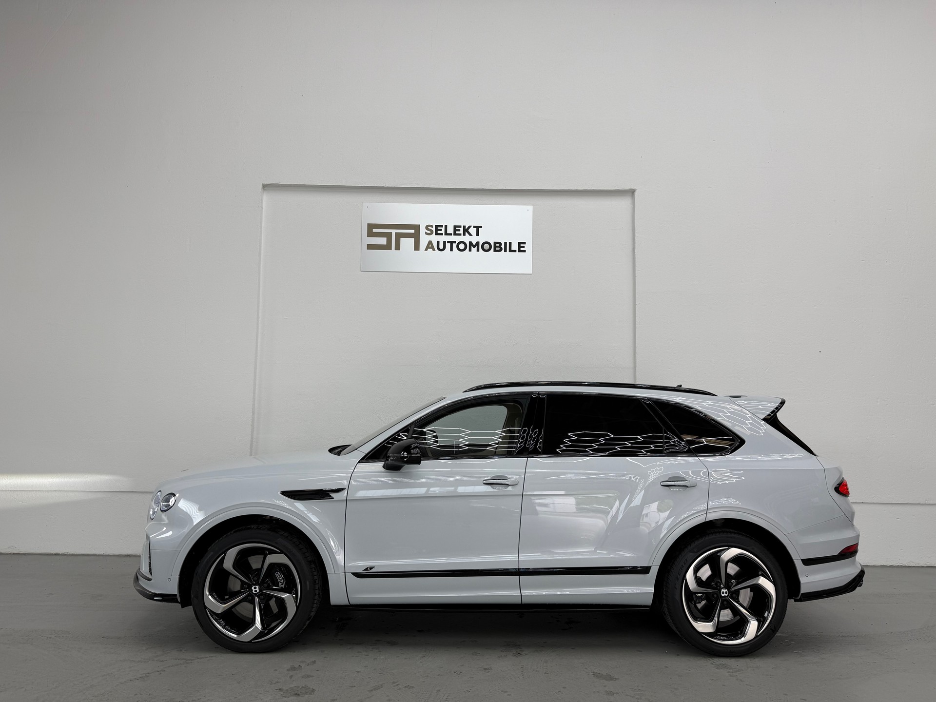 BENTLEY Bentayga S | Bentley Garantie-showroom-element-3