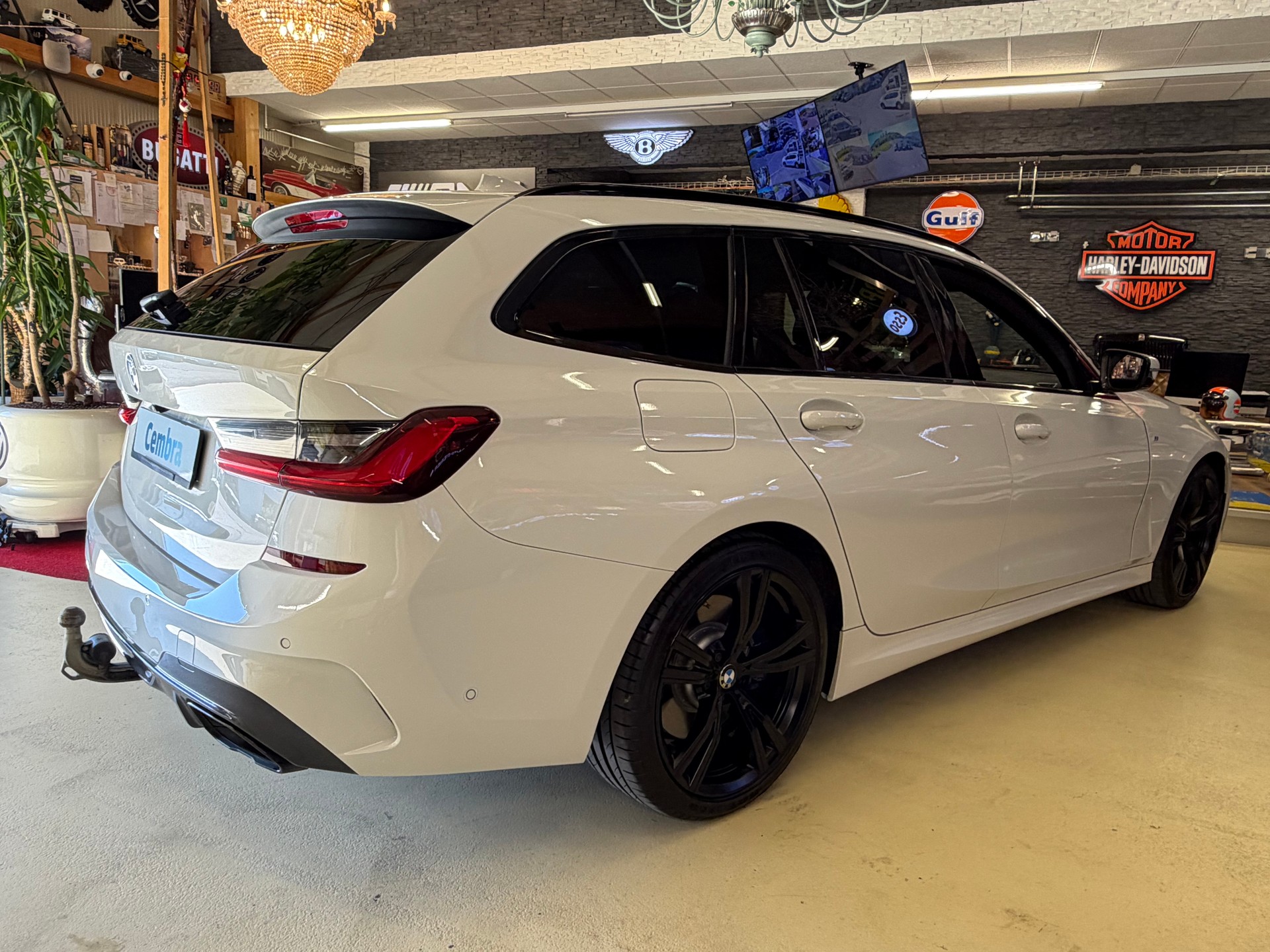 BMW "M340i X-DRIVE KOMBI M-SPORT" BMW GARANTIE !! AB MFK AB SERVICE MIT AHK 1800 KG ZUGLAST. KM 61`000. TOP AUSSTATTUNG !!-image-12