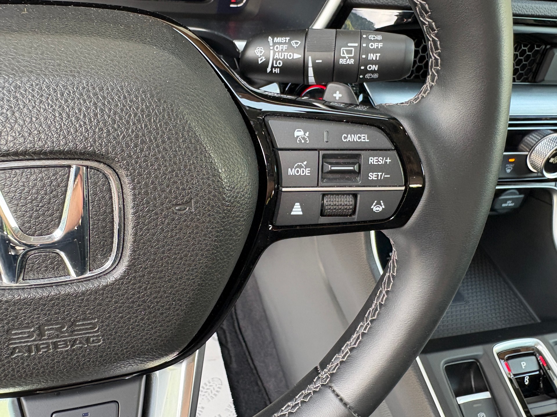HONDA CR-V 2.0i MMD Hybrid Elegance 4WD Automatic-image-13