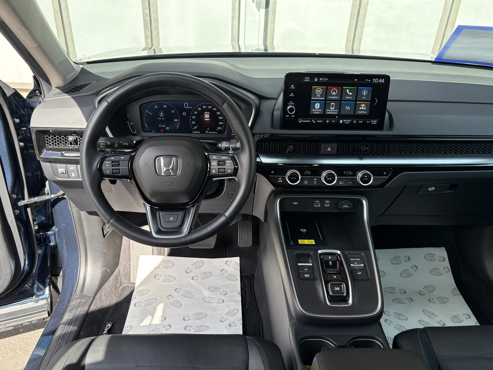 HONDA CR-V 2.0i MMD Hybrid Elegance 4WD Automatic-image-12