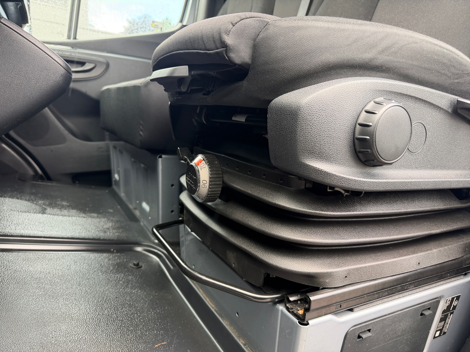 MERCEDES-BENZ Sprinter 319 CDI Standard 9G-TRONIC*IDEAL ALS CAMPERAUSBAU-image-21