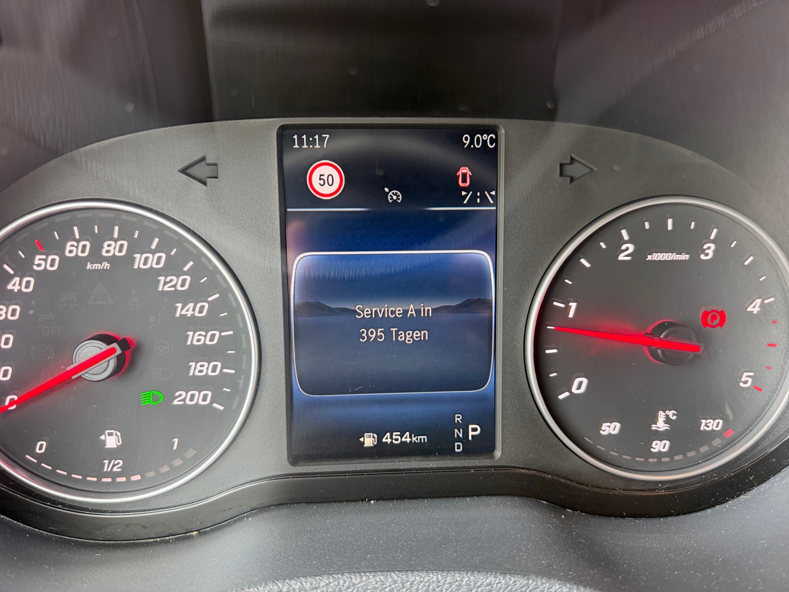 MERCEDES-BENZ Sprinter 319 CDI Standard 9G-TRONIC*IDEAL ALS CAMPERAUSBAU-image-9