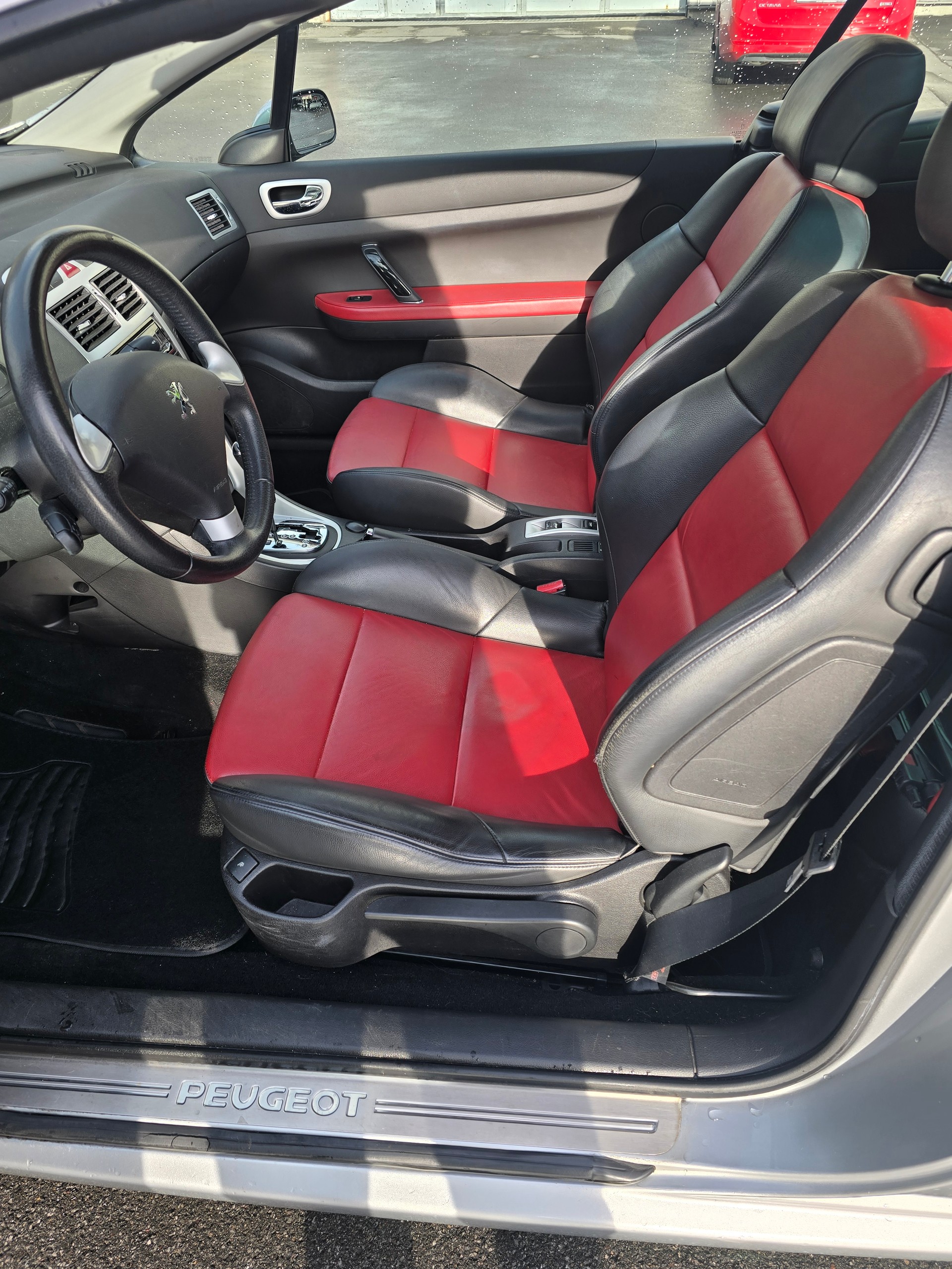 PEUGEOT 307 CC 2.0 16V-image-14