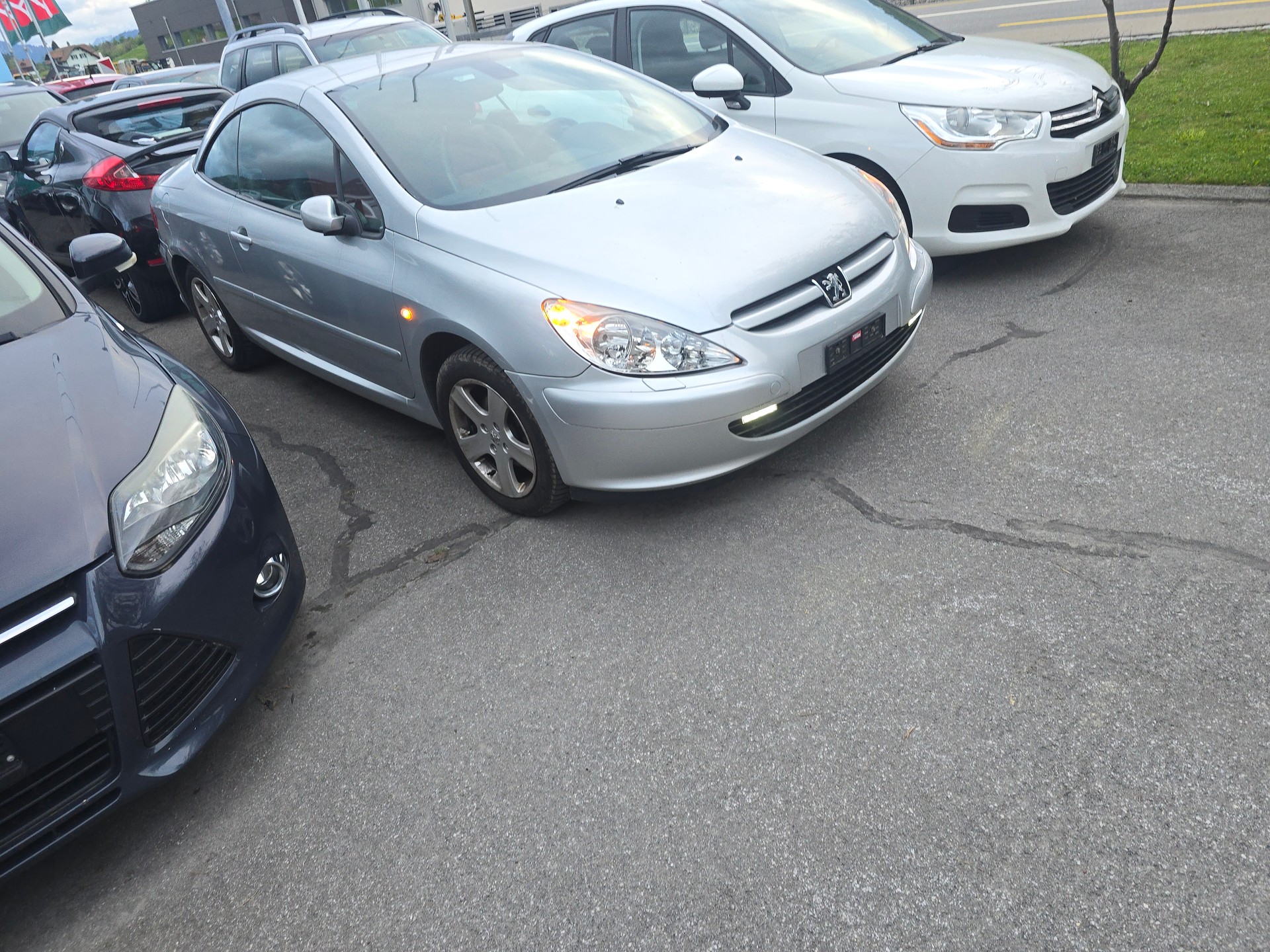 PEUGEOT 307 CC 2.0 16V-image-4