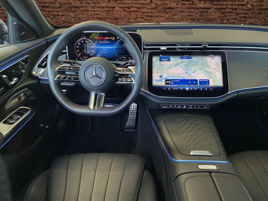 MERCEDES-BENZ E 300 e 9G-Tronic-image-9