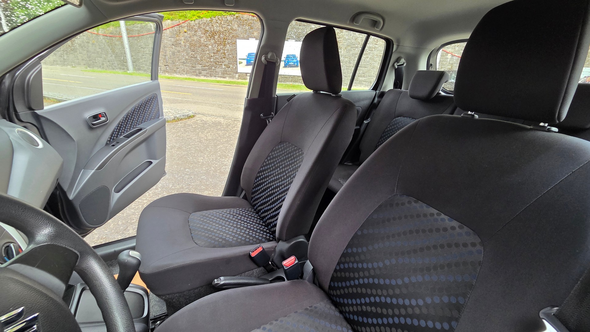 SUZUKI Celerio 1.0 Sergio Cellano Top AGS-image-6
