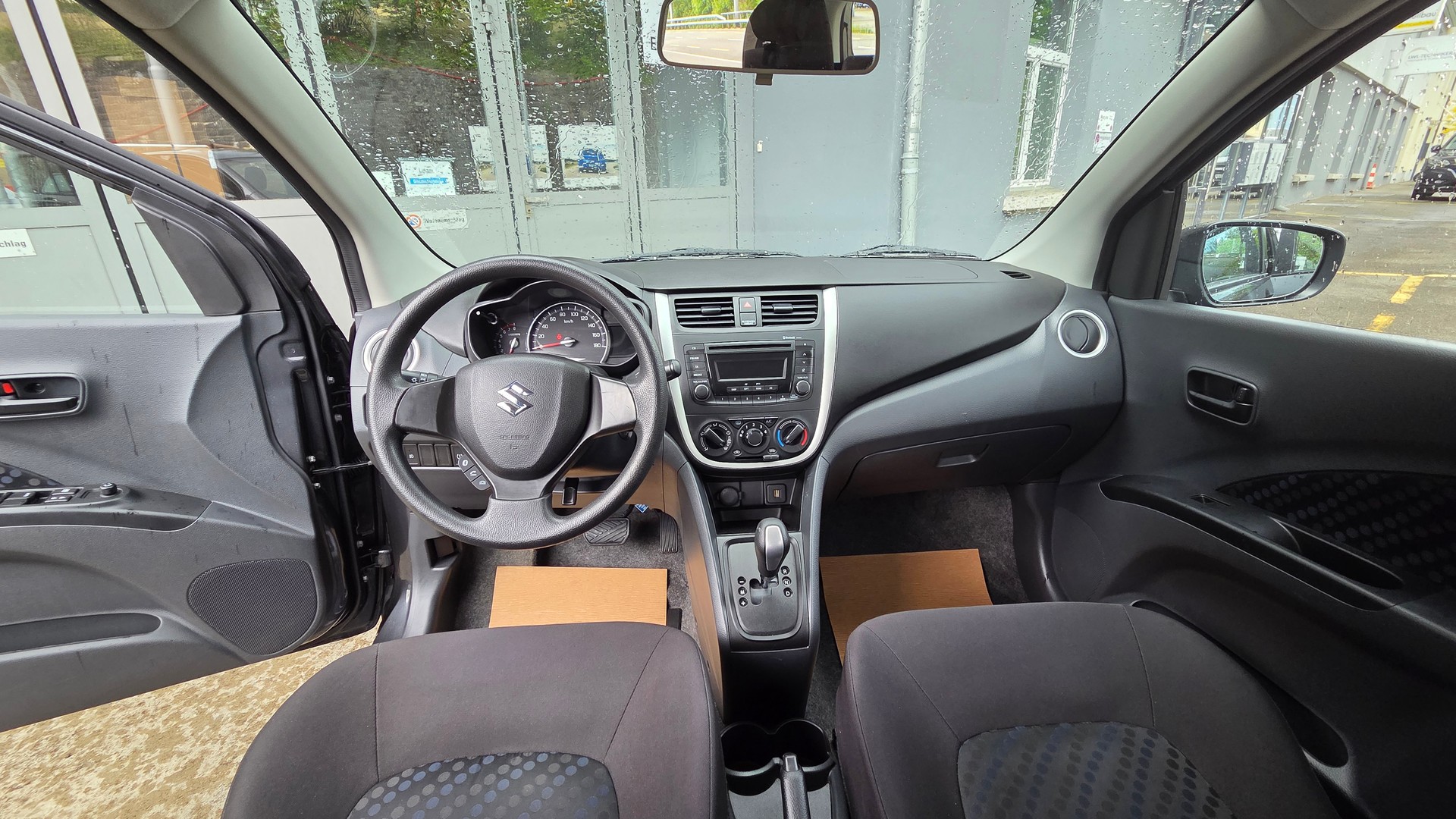 SUZUKI Celerio 1.0 Sergio Cellano Top AGS-image-10