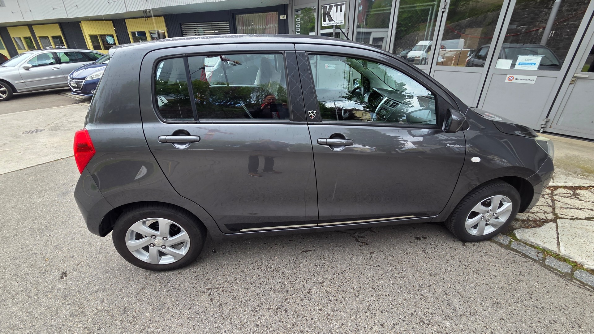 SUZUKI Celerio 1.0 Sergio Cellano Top AGS-image-3