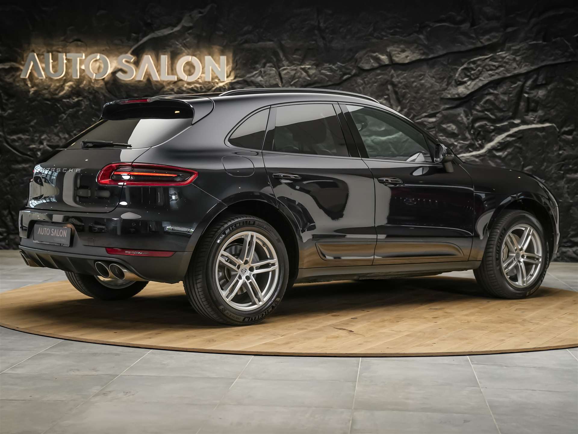 PORSCHE Macan 3.0 V6 S Diesel *Xenon-Scheinwerfer*Sitzheizung*Rückfahrkamera*-image-5