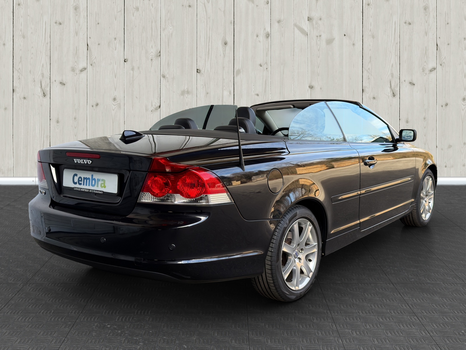 VOLVO C70 2.4i Momentum-image-6