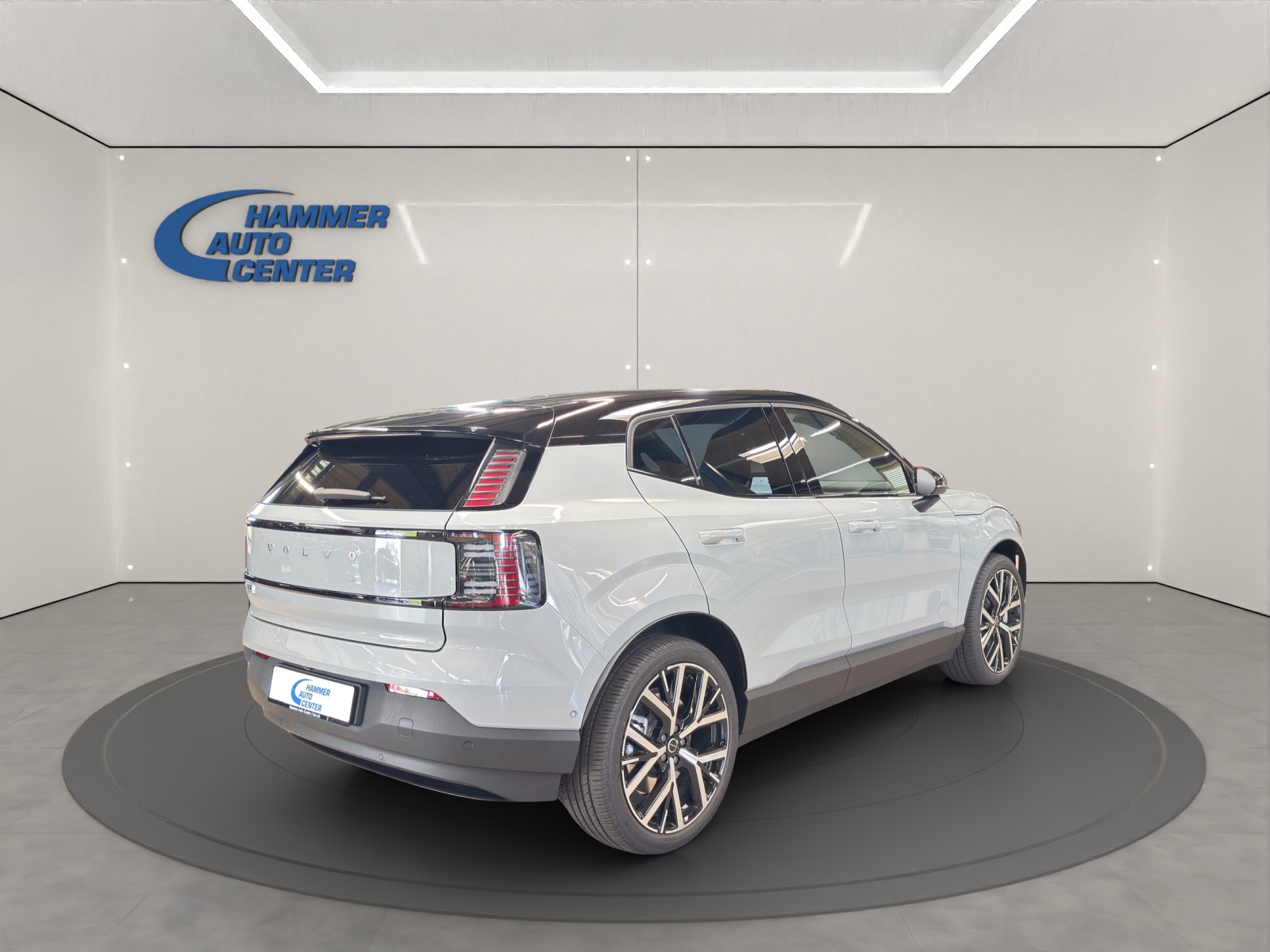 VOLVO EX30 P8 Ultra AWD-image-4