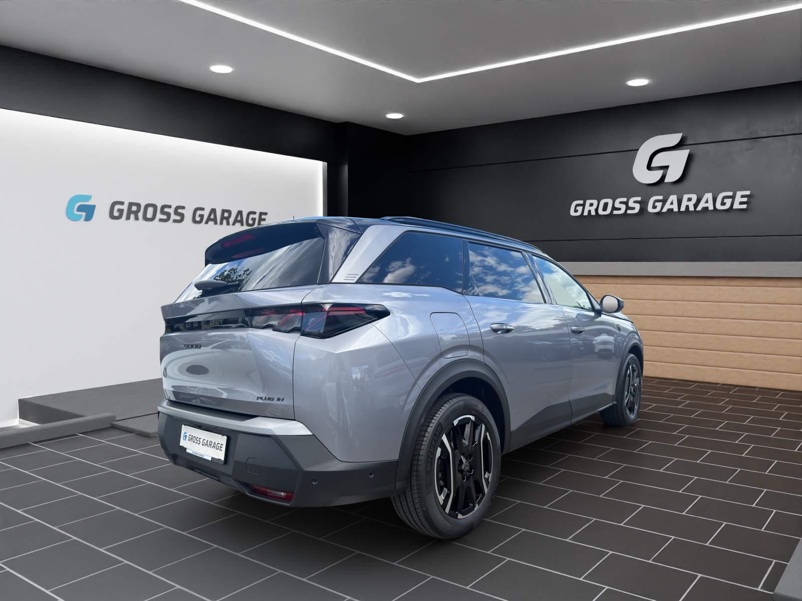 PEUGEOT 5008 NEW 1.6 PHEV 225 GT-image-3