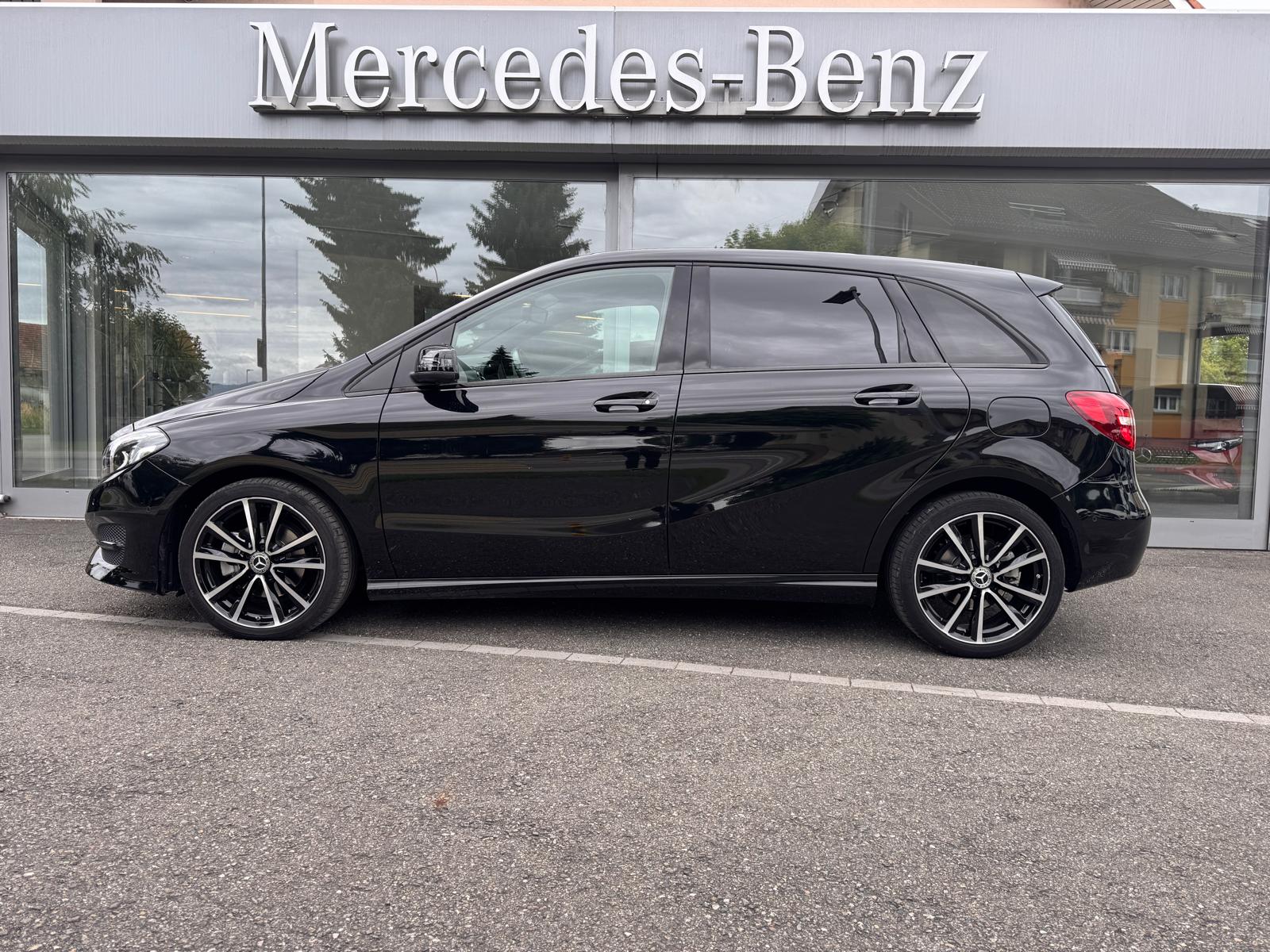 MERCEDES-BENZ B 200 Night Star 7G-DCT-image-2