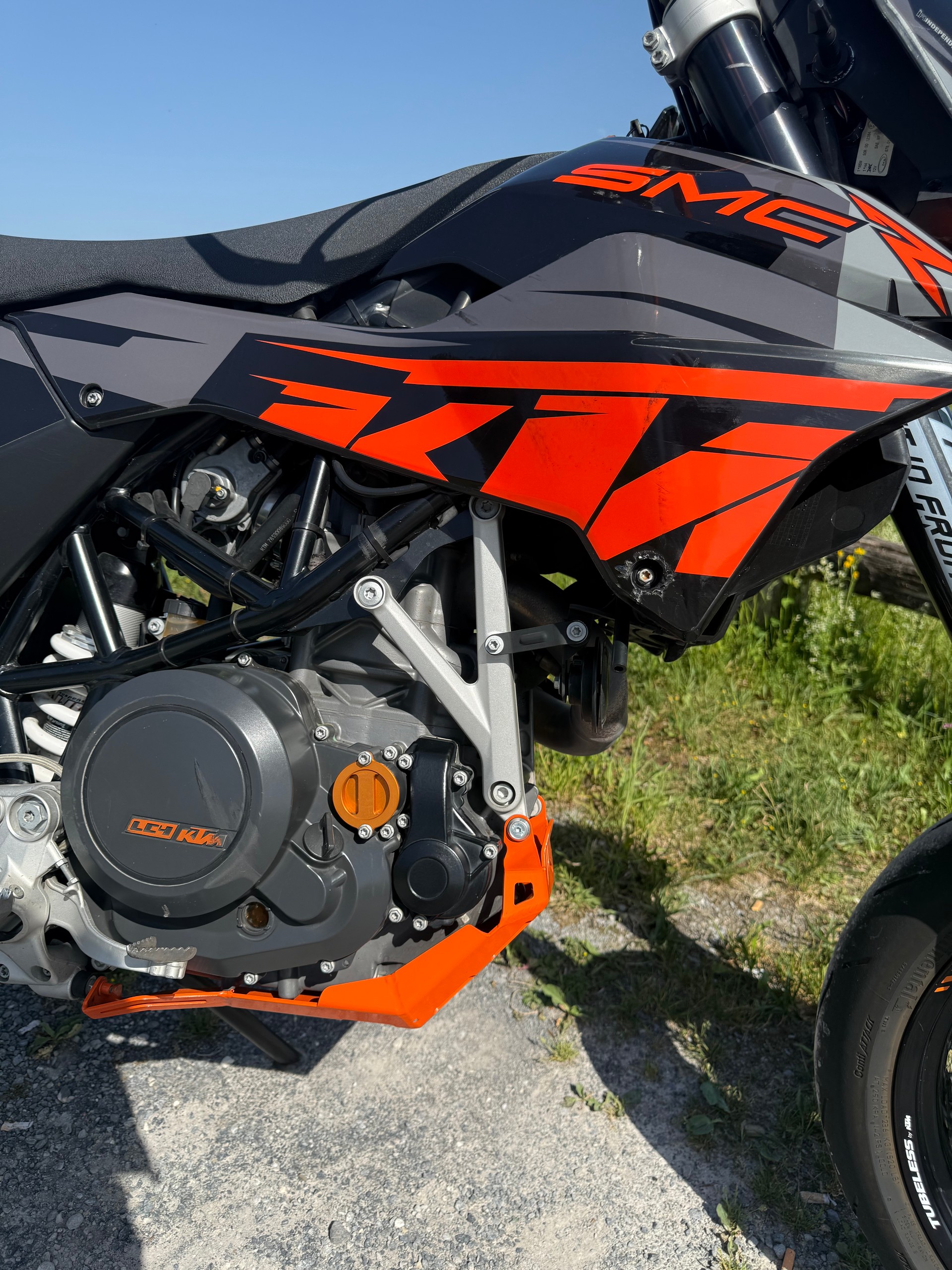 KTM 690 SMC-image-7