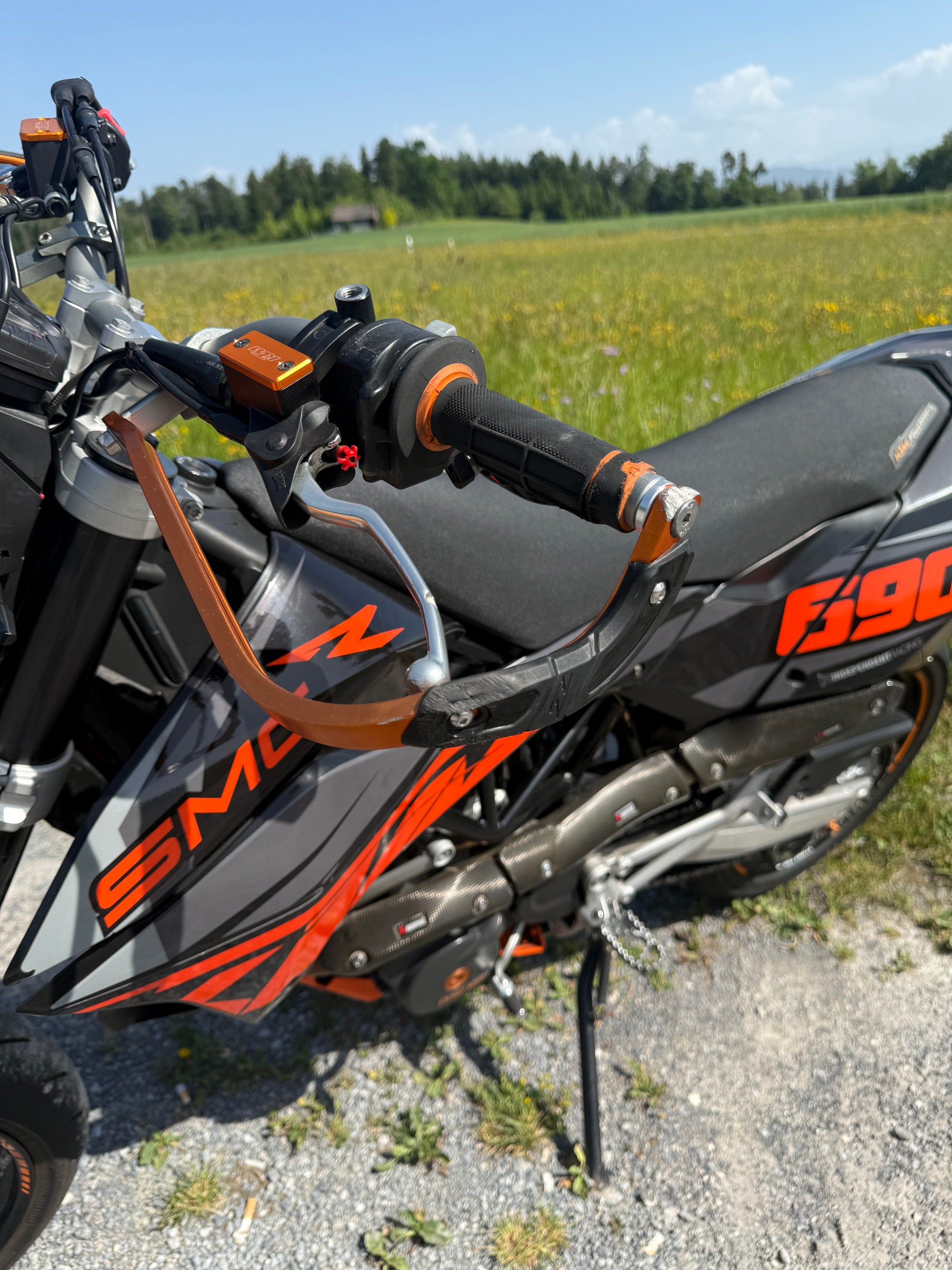KTM 690 SMC-image-8