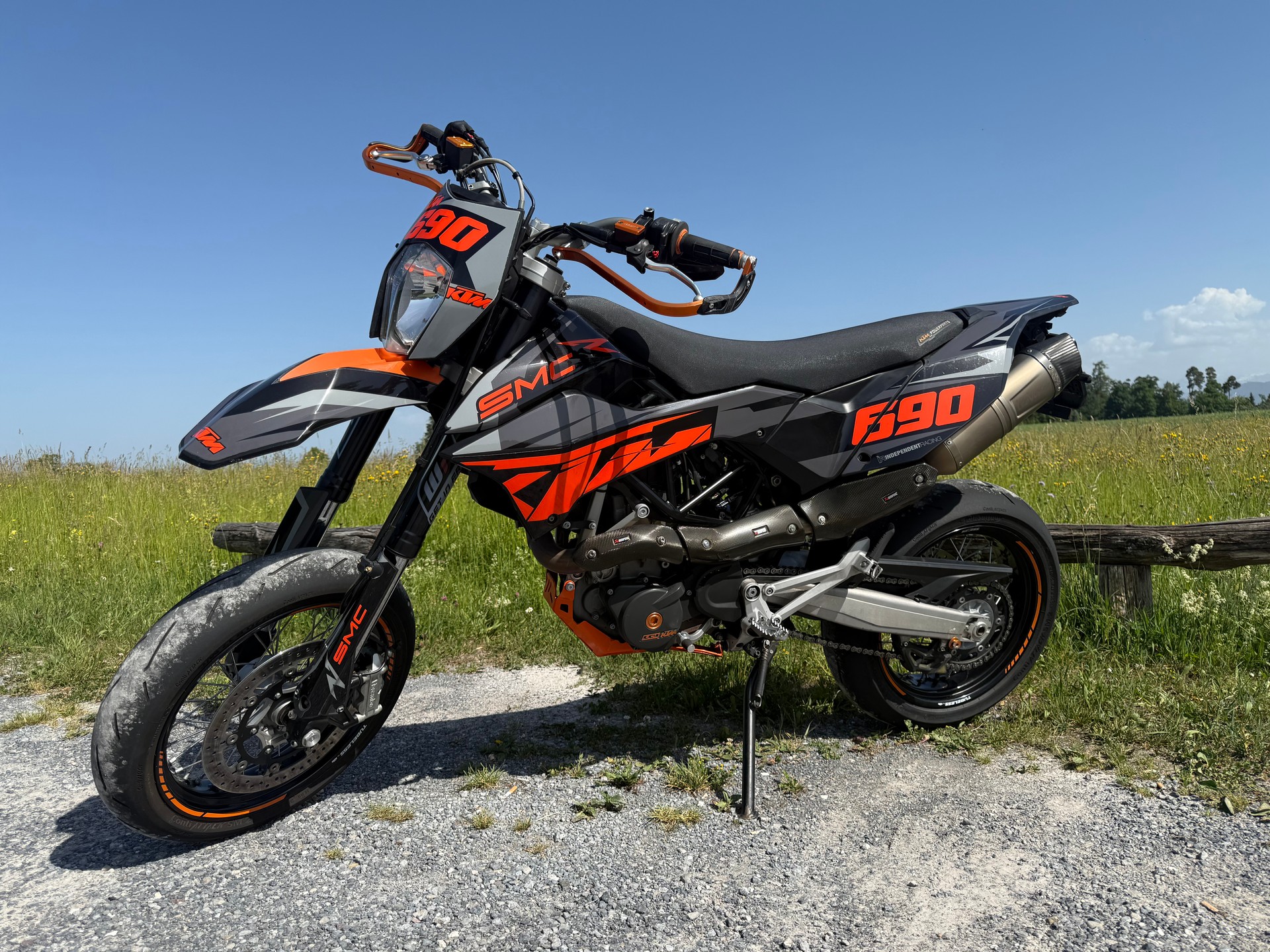 KTM 690 SMC-image-0