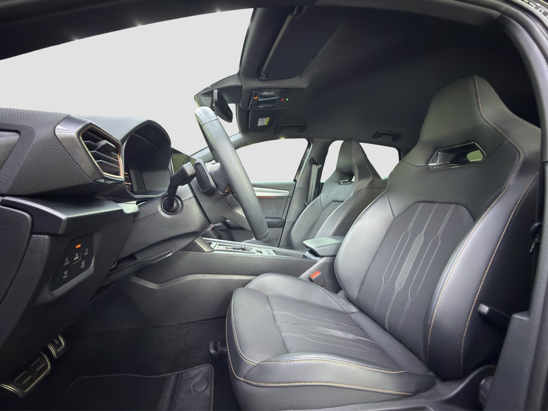 CUPRA LEON VZ 2.0 TSI DSG-image-11