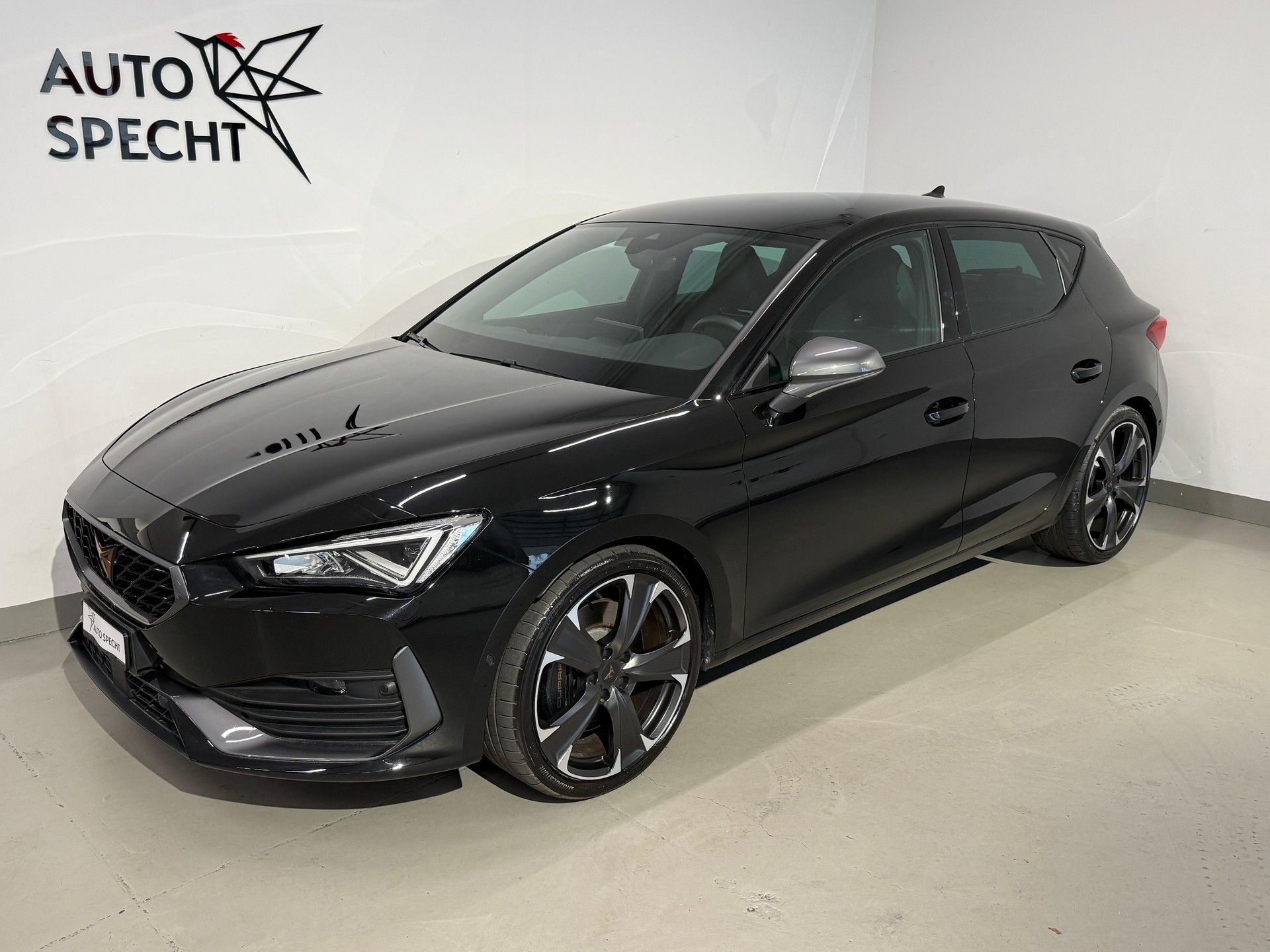 CUPRA LEON VZ 2.0 TSI DSG-showroom-element-1