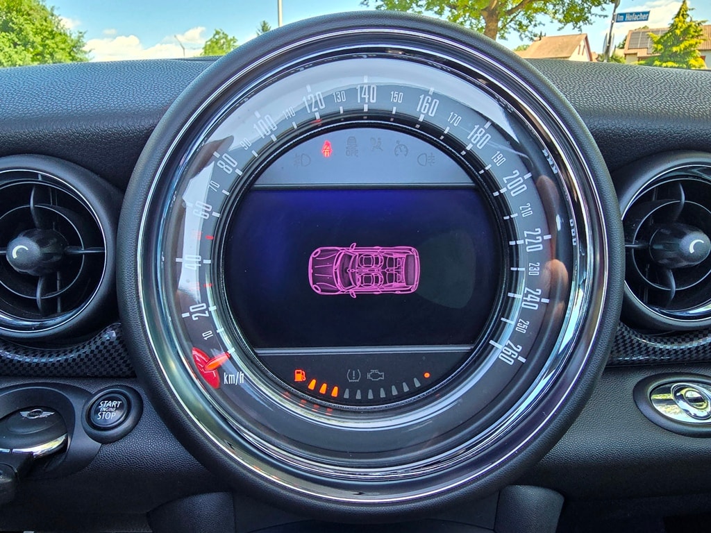 MINI Cabrio R57 1.6i Cooper S-image-25