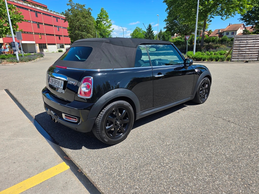 MINI Cabrio R57 1.6i Cooper S-image-7