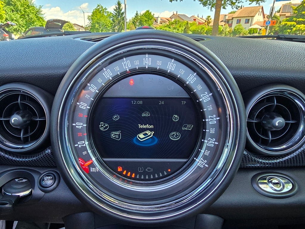MINI Cabrio R57 1.6i Cooper S-image-23