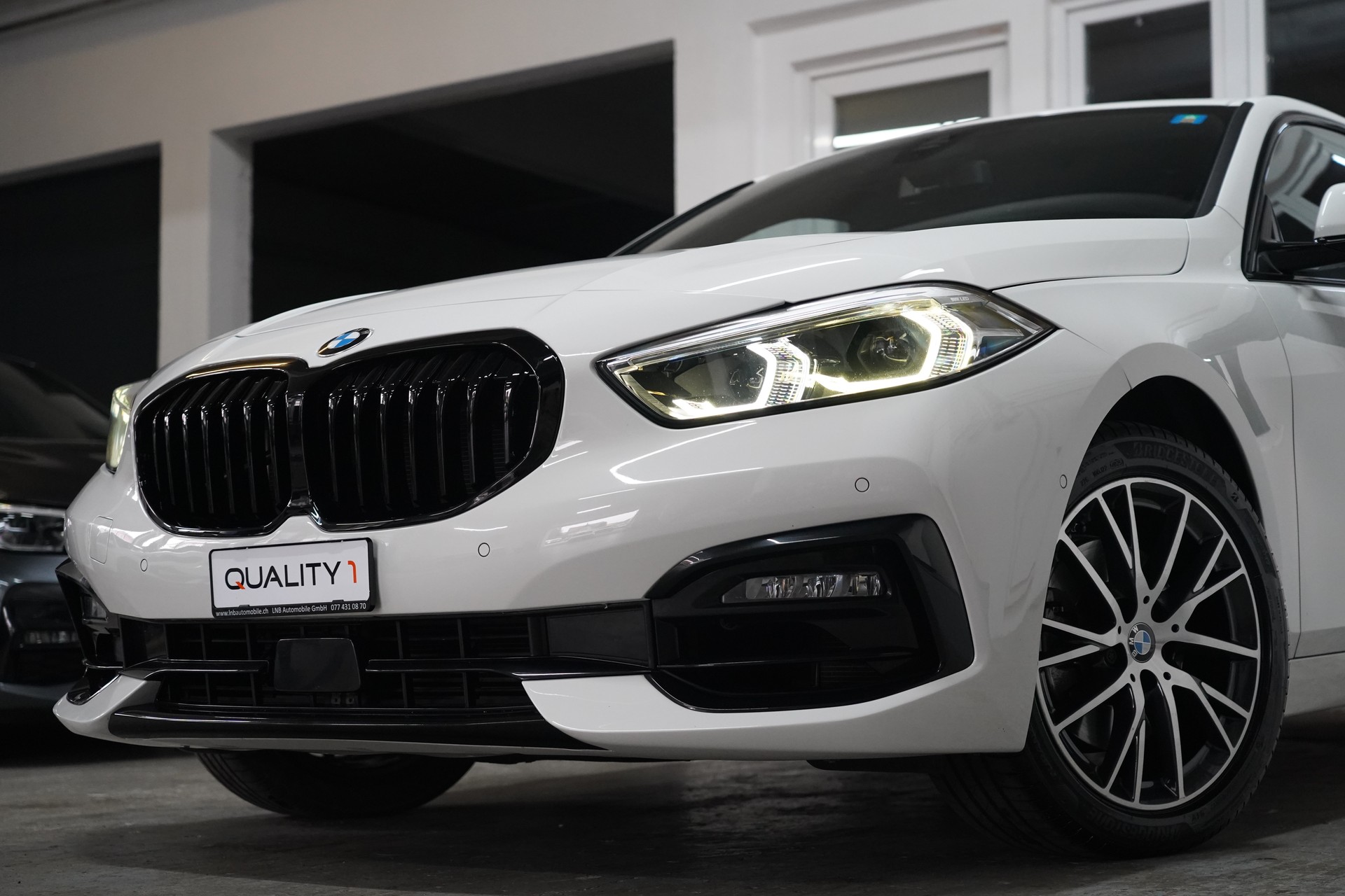 BMW 118i Steptronic Sport Line-image-4