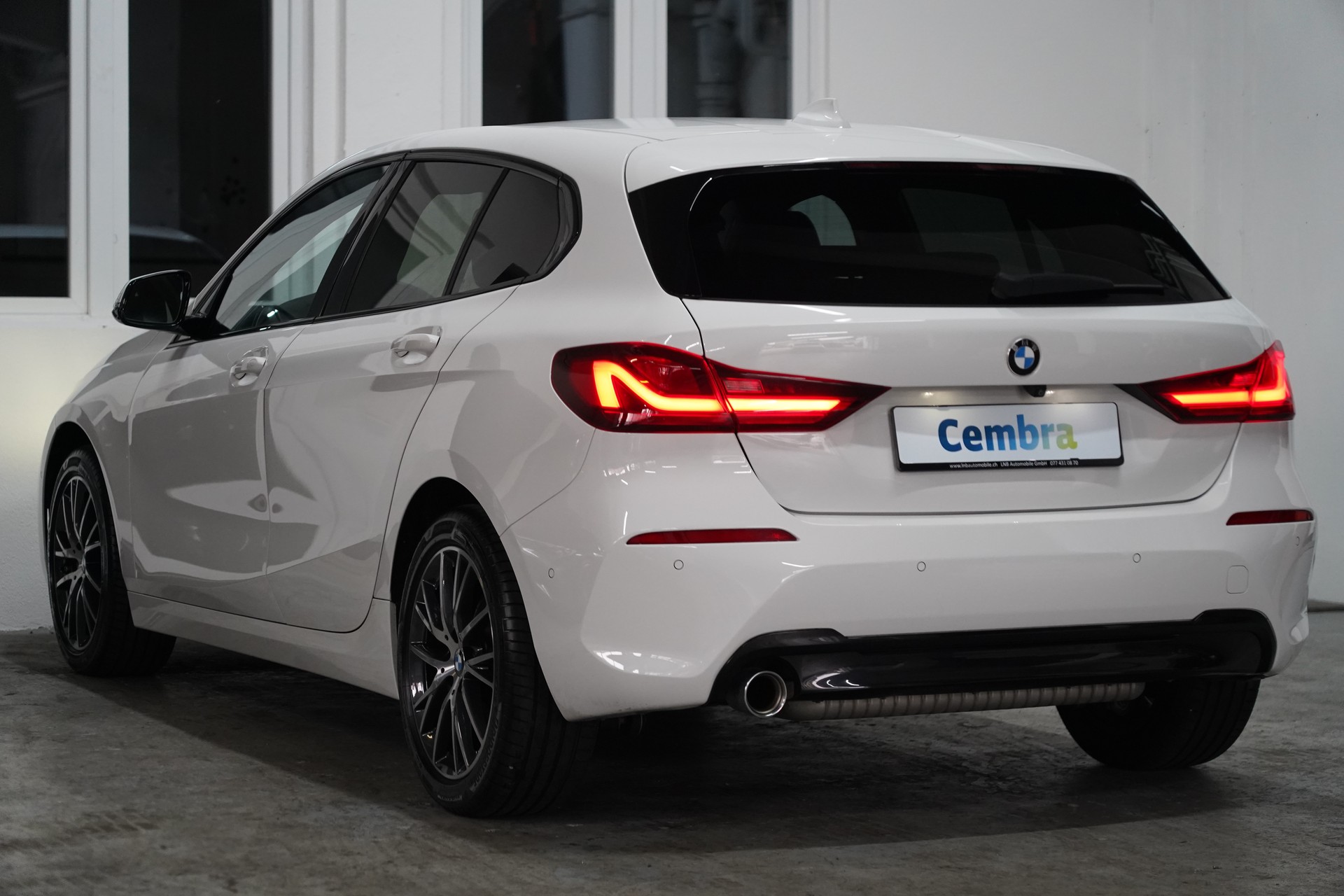 BMW 118i Steptronic Sport Line-image-5