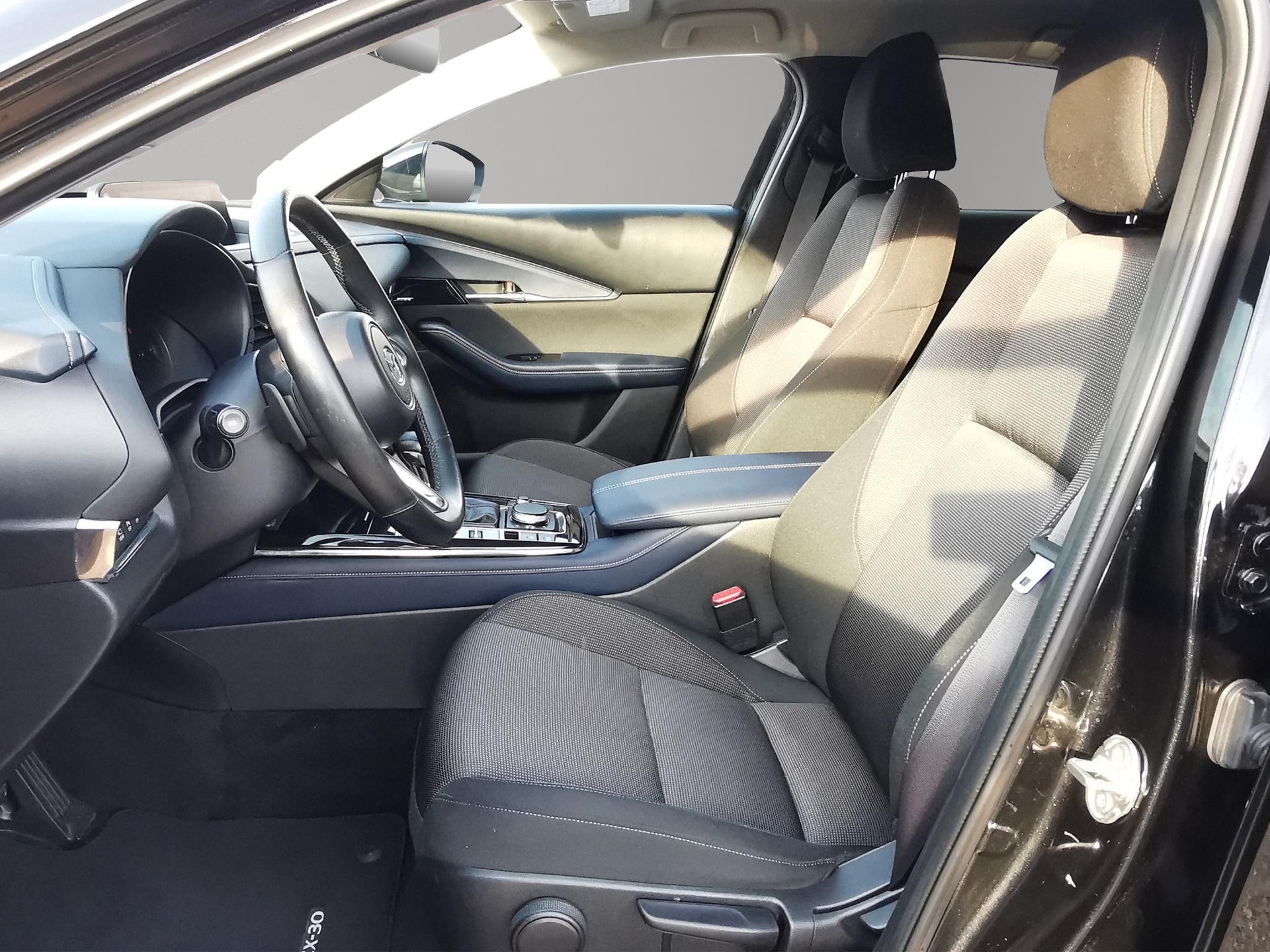 MAZDA CX-30 2.0 180 Revolution AWD-showroom-element-1