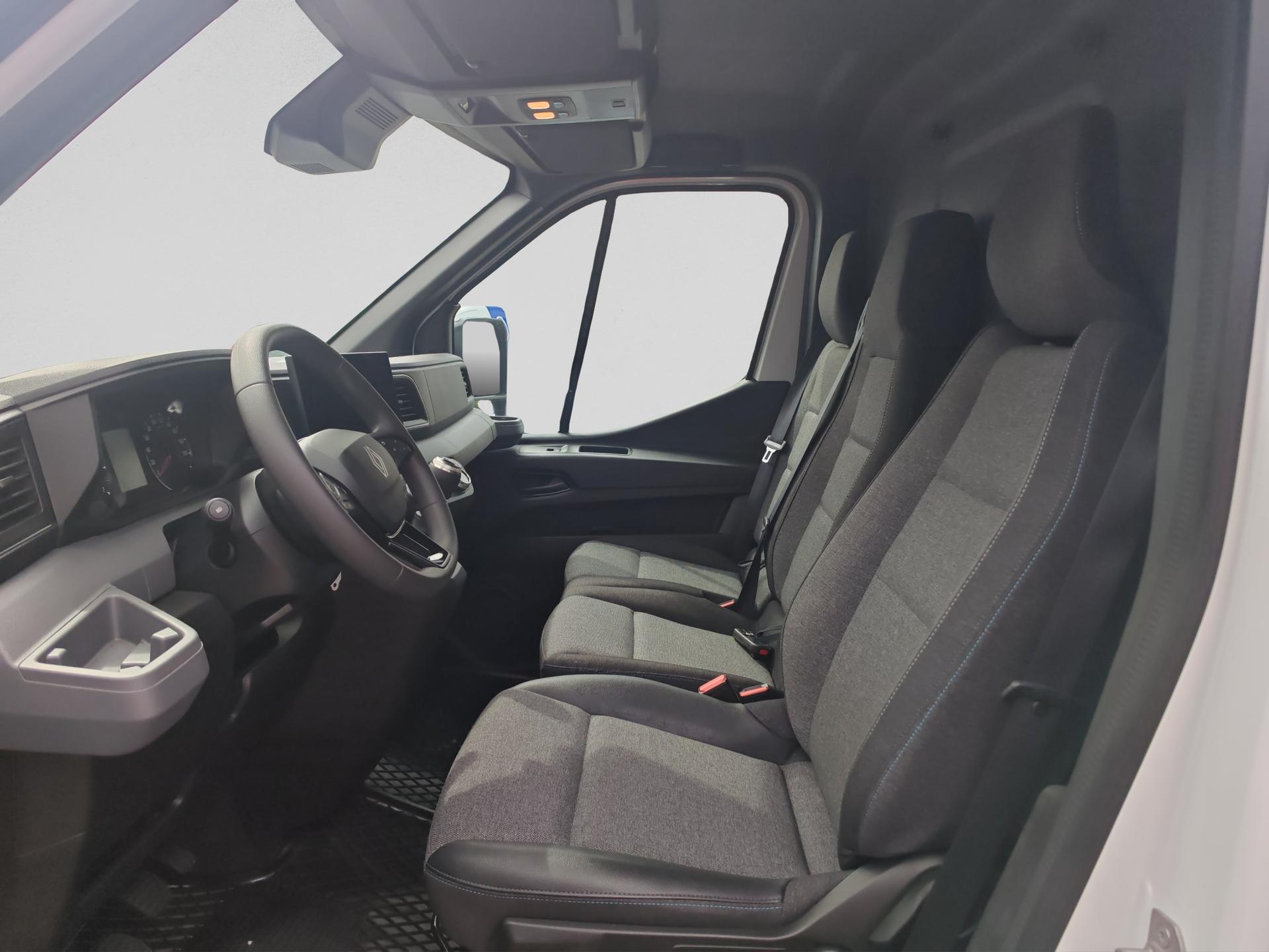 RENAULT Master T35 2.0 Blue dCi 130 L3H2 Extra-image-8