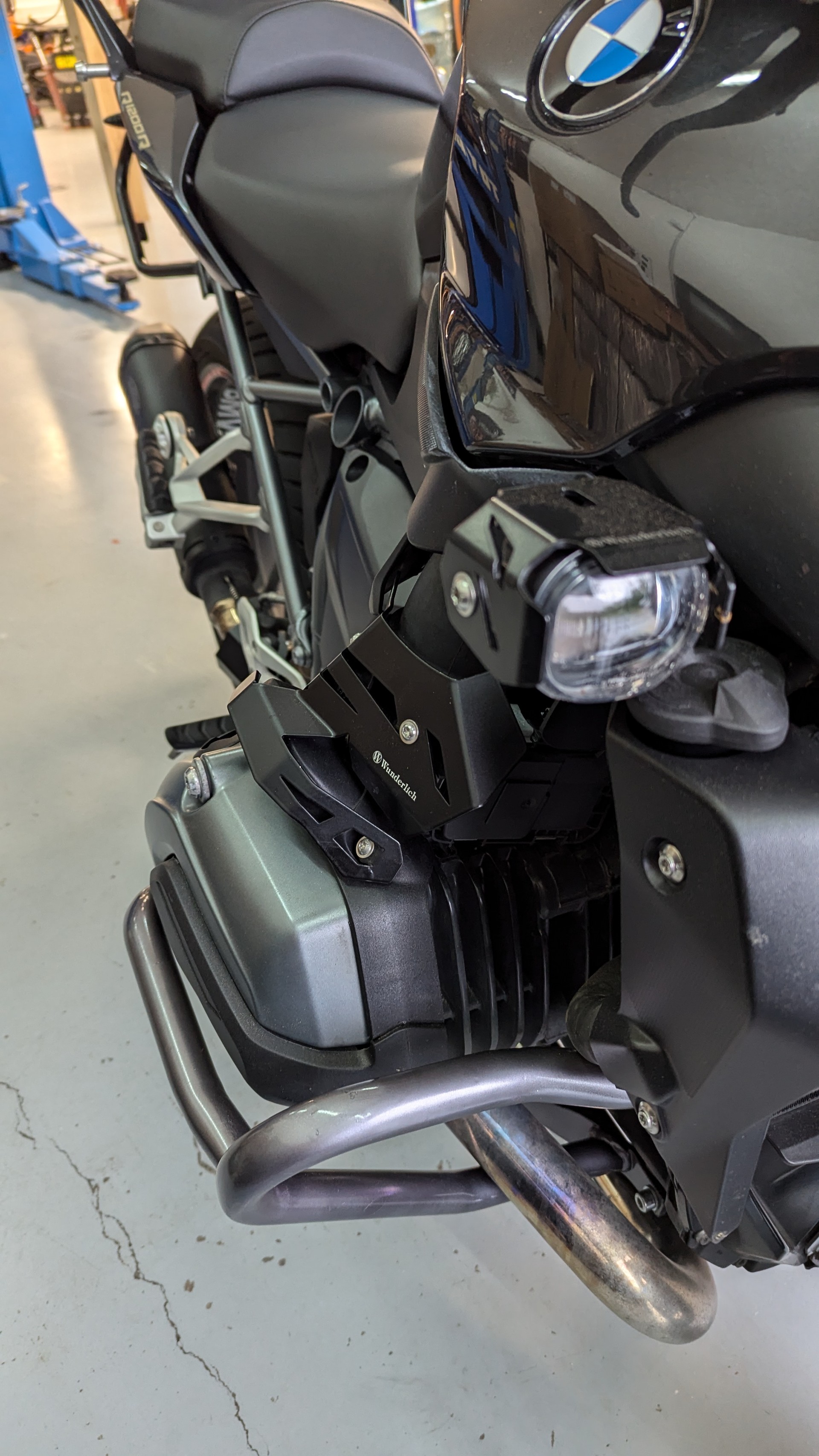 BMW R 1200 R ABS-image-5