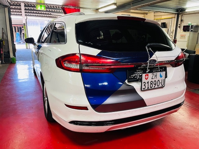FORD Mondeo 2.0 HEV Trend eCVT-image-13