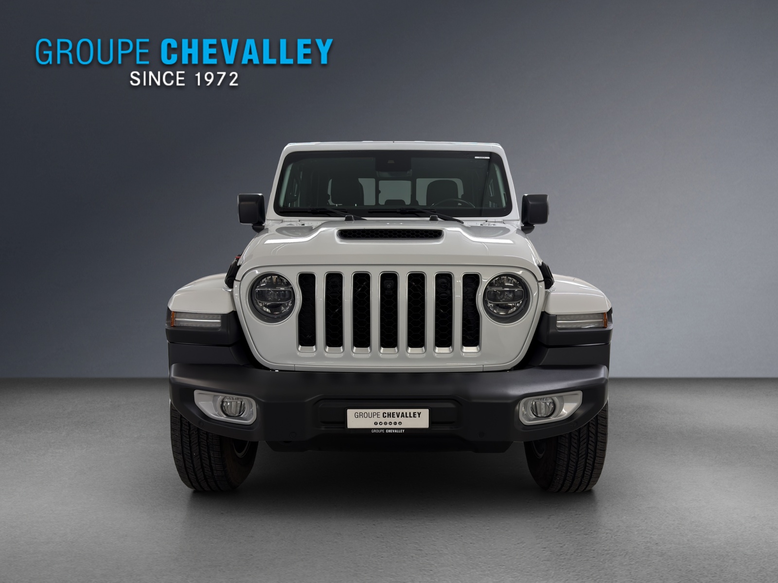 JEEP Gladiator 3.0 V6 Launch-showroom-element-1