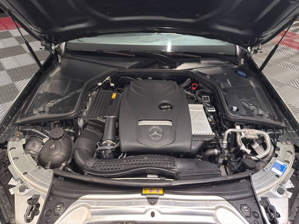 MERCEDES-BENZ C 180 AMG Line 9G-Tronic-image-10