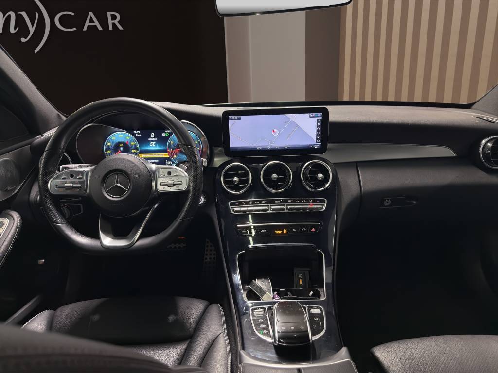 MERCEDES-BENZ C 180 AMG Line 9G-Tronic-image-4