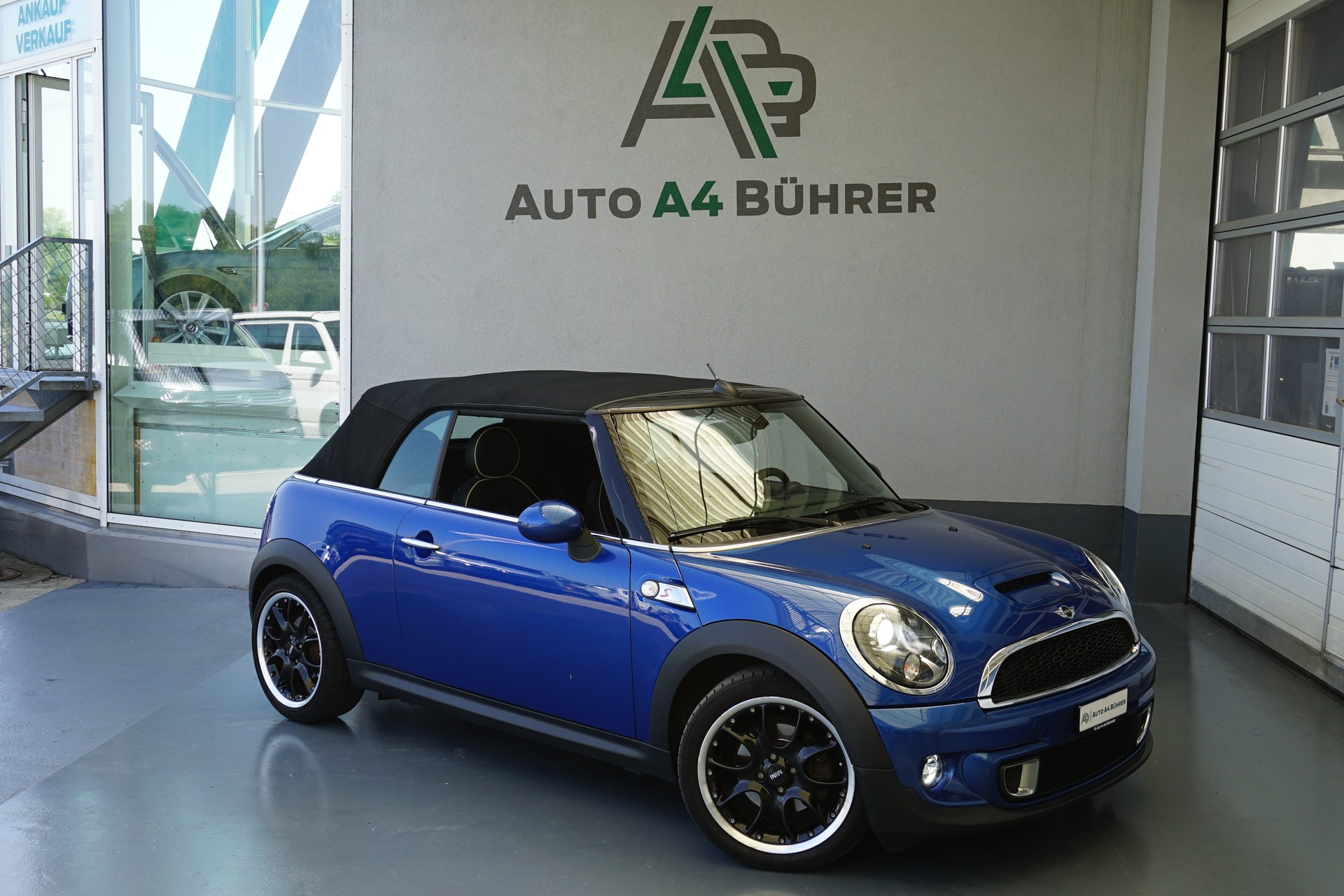 MINI Cooper 2,0 SD 142PS Cabriolet Automat-showroom-element-2