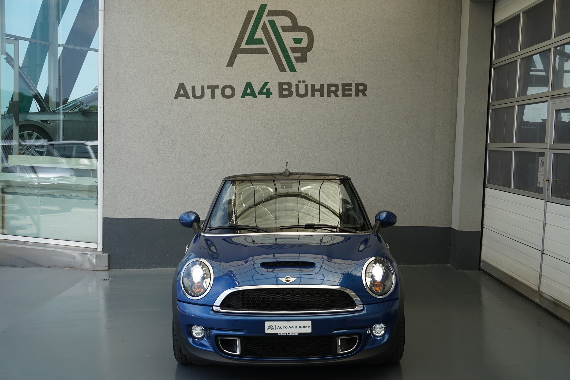 MINI Cooper 2,0 SD 142PS Cabriolet Automat-image-14
