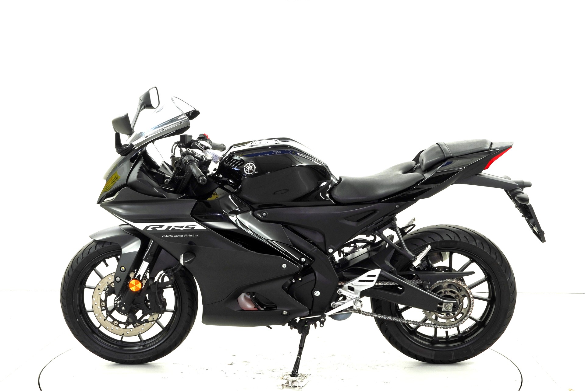 YAMAHA YZF 125 ABS-image-4