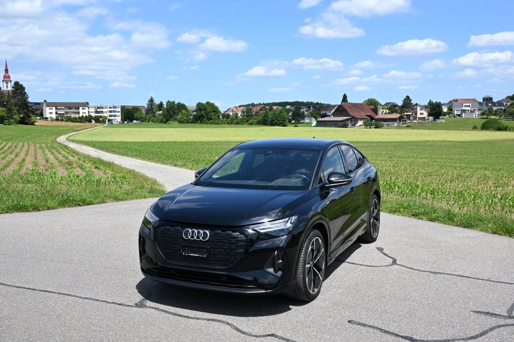 AUDI Q4 Sportback e-tron 35 S Line