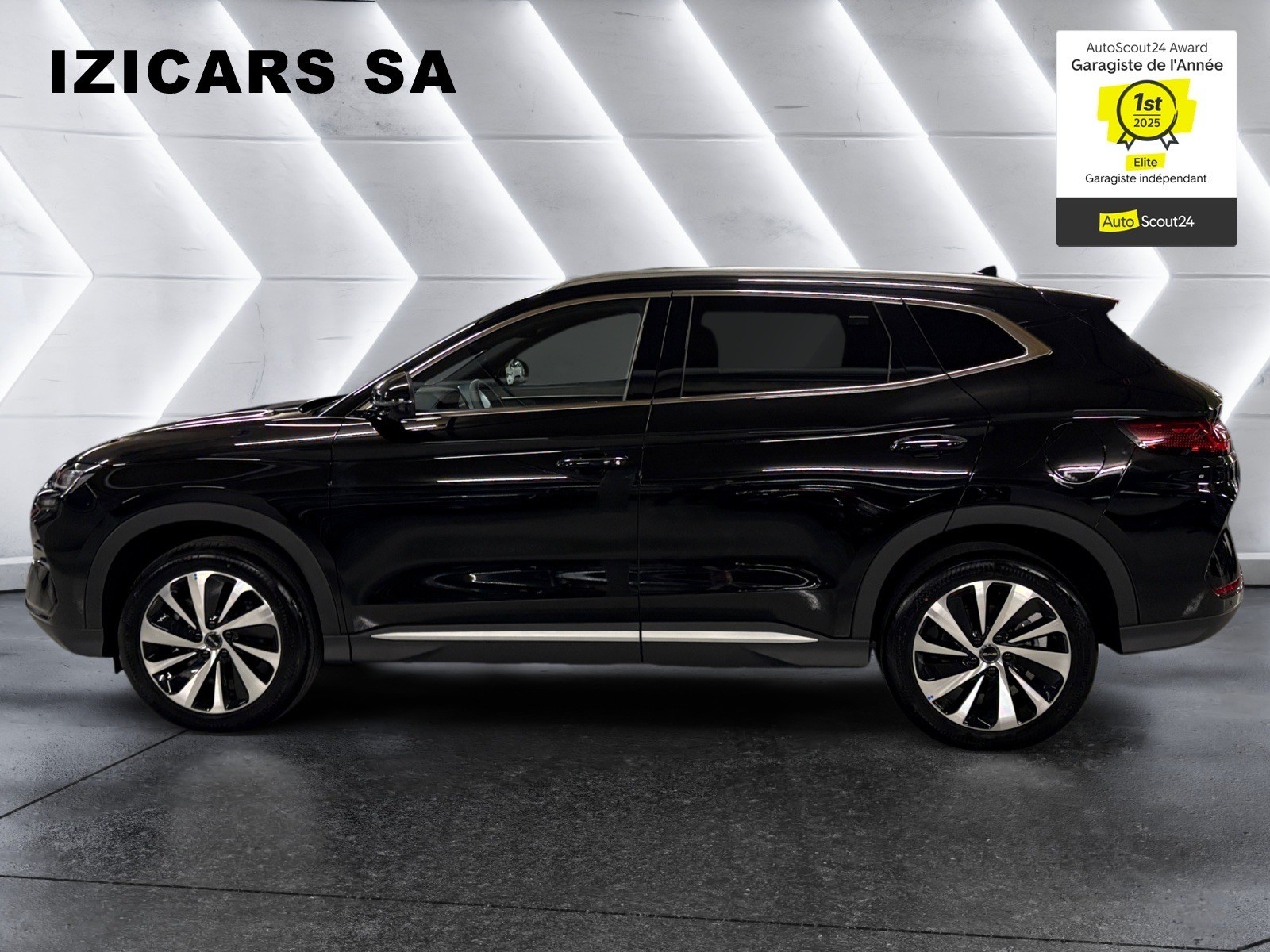 BYD Seal U DM-i Design AWD/ #1 Elite Dealer – AutoScout24 Award 2025 Winner-image-4