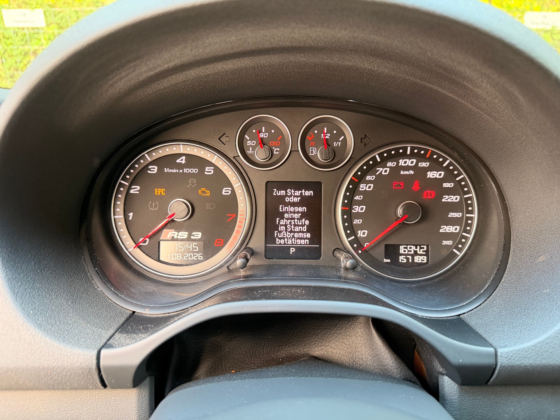 AUDI RS3 Sportback 2.5 TFSI quattro S-tronic-image-18