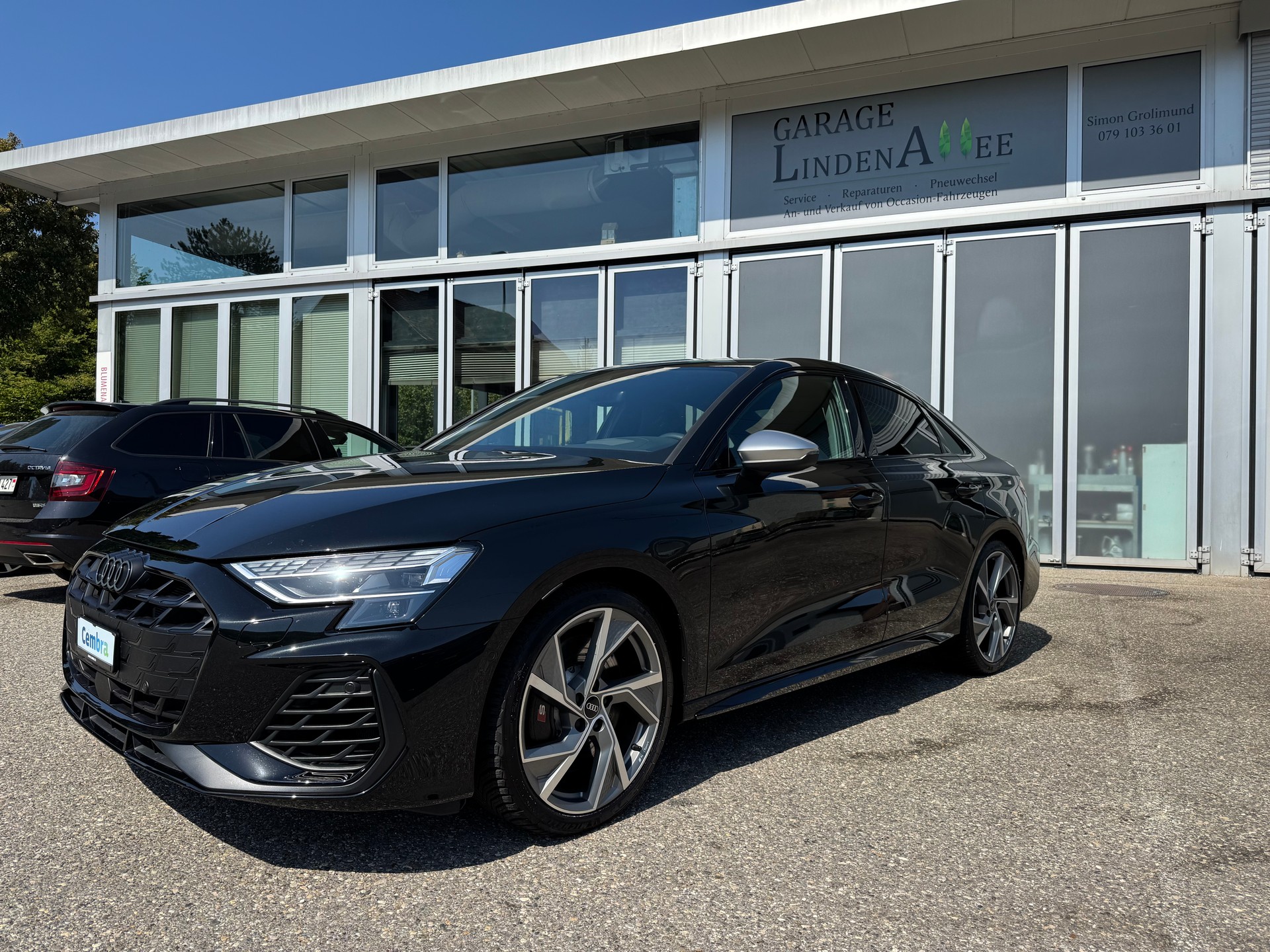 AUDI S3 Limousine *Performance Akrapovic* TFSI quattro S-tronic-showroom-element-1