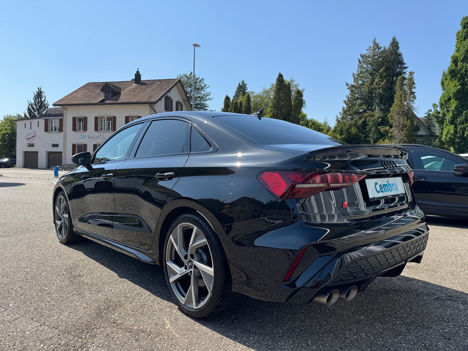 AUDI S3 Limousine *Performance Akrapovic* TFSI quattro S-tronic-image-9