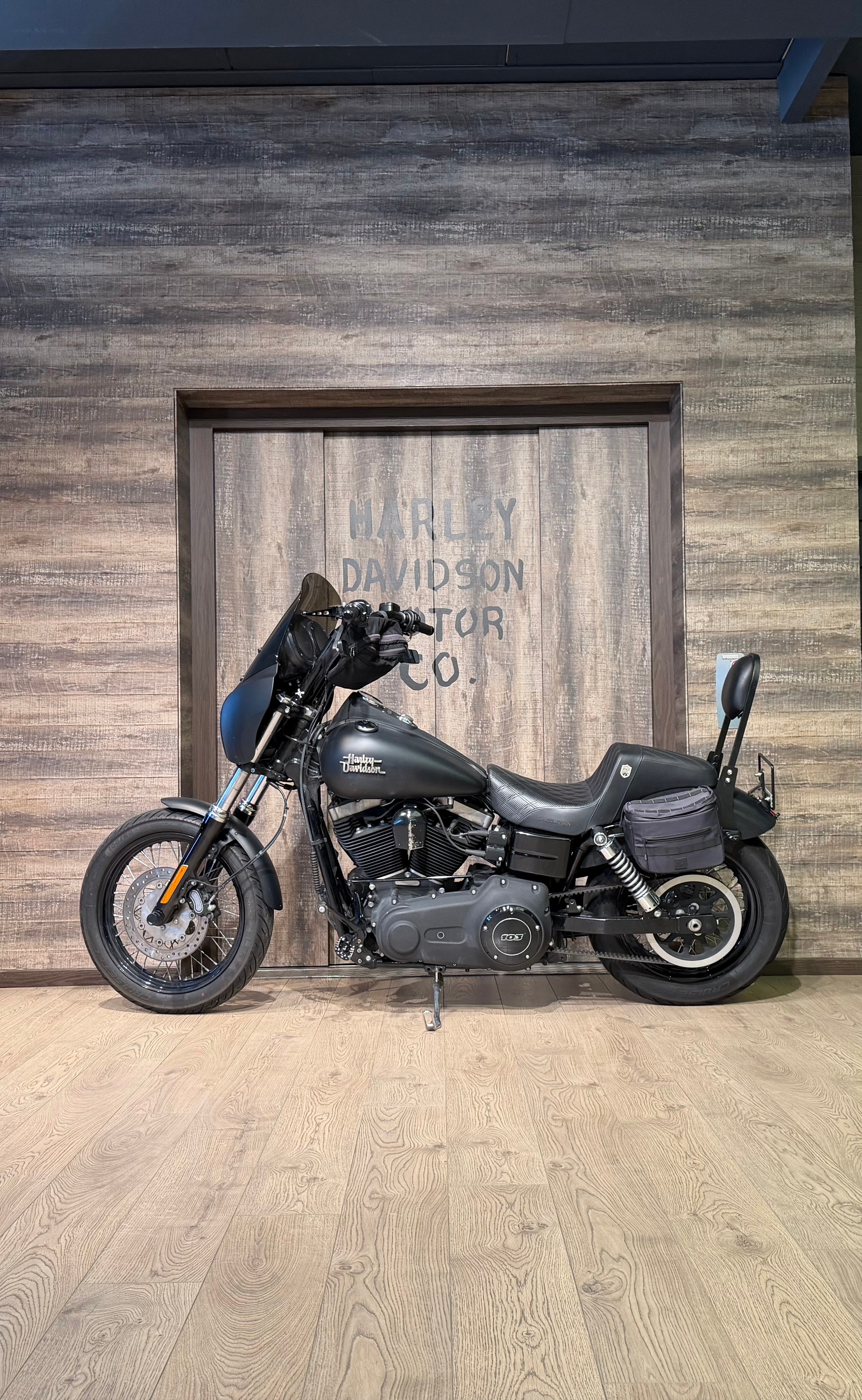 HARLEY-DAVIDSON FXDB Dyna Street Bob 103 ABS-image-3